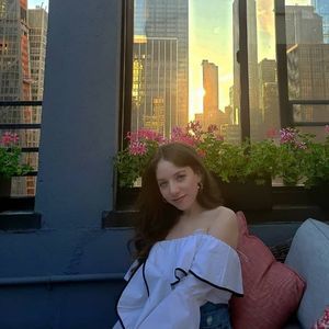 Meet your Posher, Michelle